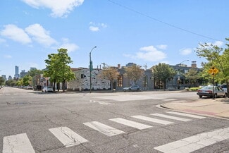 Plus de détails pour 417 N Ashland Ave, Chicago, IL - Industriel à vendre