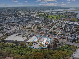 Plus de détails pour 2710 Garnet Ave, San Diego, CA - Commerce de détail à vendre