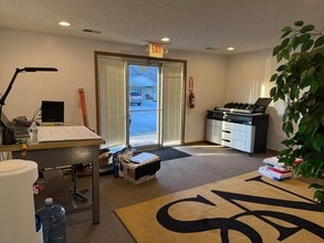 10-106 Village Pointe Dr, Powell, OH à louer Photo intérieure- Image 1 de 11