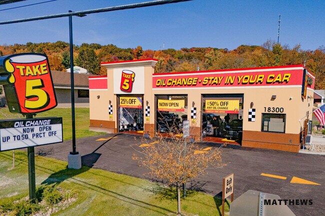 More details for 1940 Ridge rd, Buffalo, NY - Retail for Sale