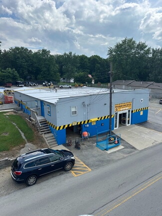 Plus de détails pour 517 John St, Hillsboro, OH - Flex à vendre