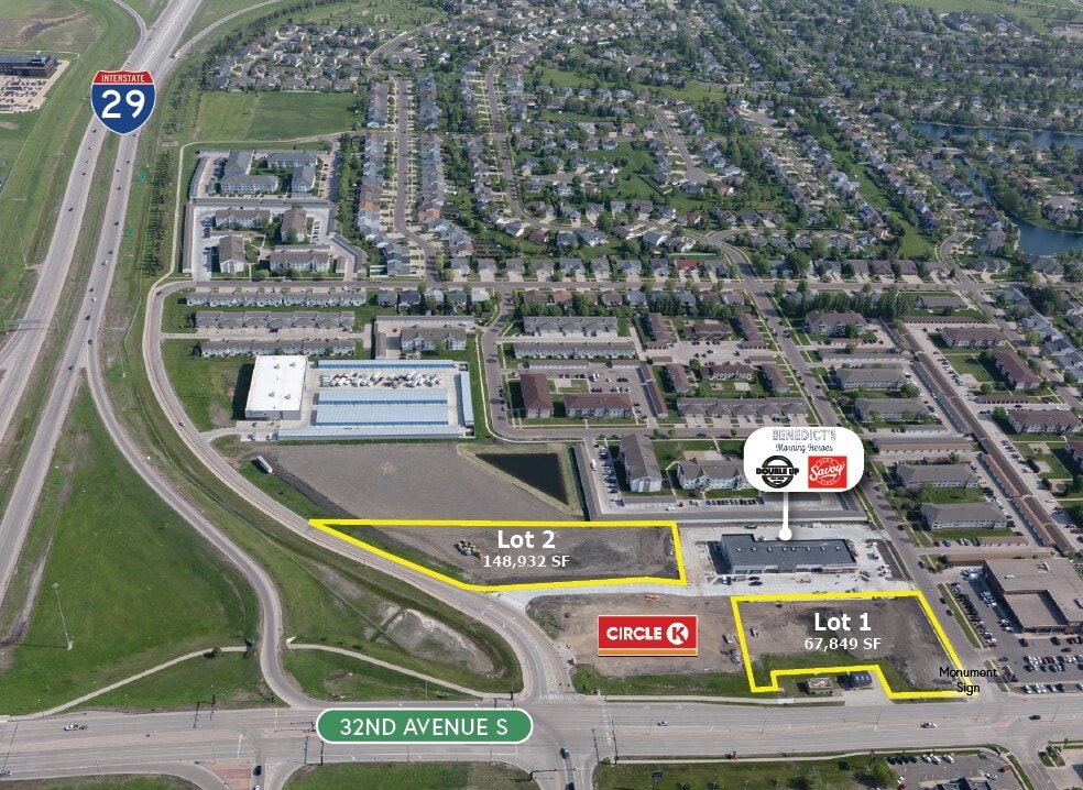 I-29 & 32nd Avenue S, Fargo, ND for lease Primary Photo- Image 1 of 3
