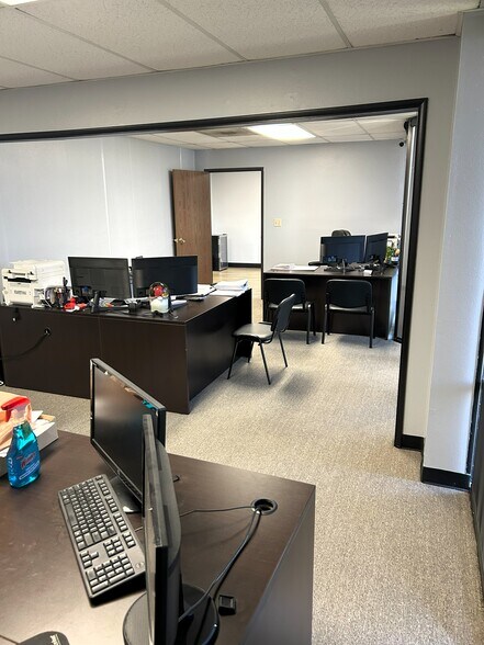 1215-1223 N Tustin Ave, Anaheim, CA à vendre - Photo du bâtiment - Image 2 de 10