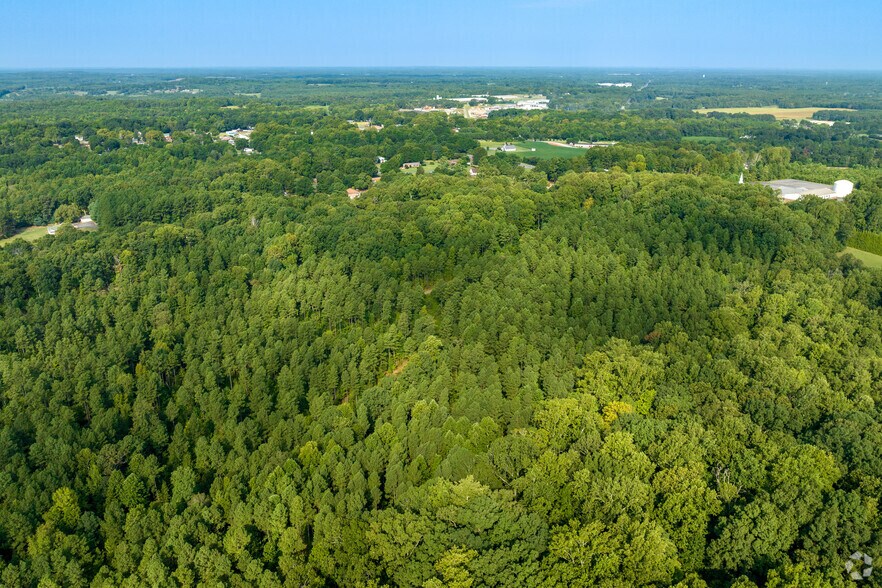 44855 Hwy 740, New London, NC à vendre - Photo du bâtiment - Image 3 de 15