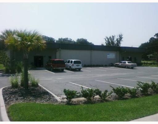 304 Richey Rd, Leesburg, FL à louer - Photo du bâtiment - Image 3 de 3