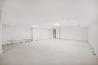 431 E 6th St, New York, NY for lease Interior Photo- Image 1 of 4