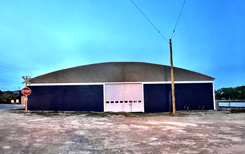 Marina & Residential Income Portfolio portfolio of 2 properties for sale on LoopNet.ca - Building Photo - Image 3 of 16