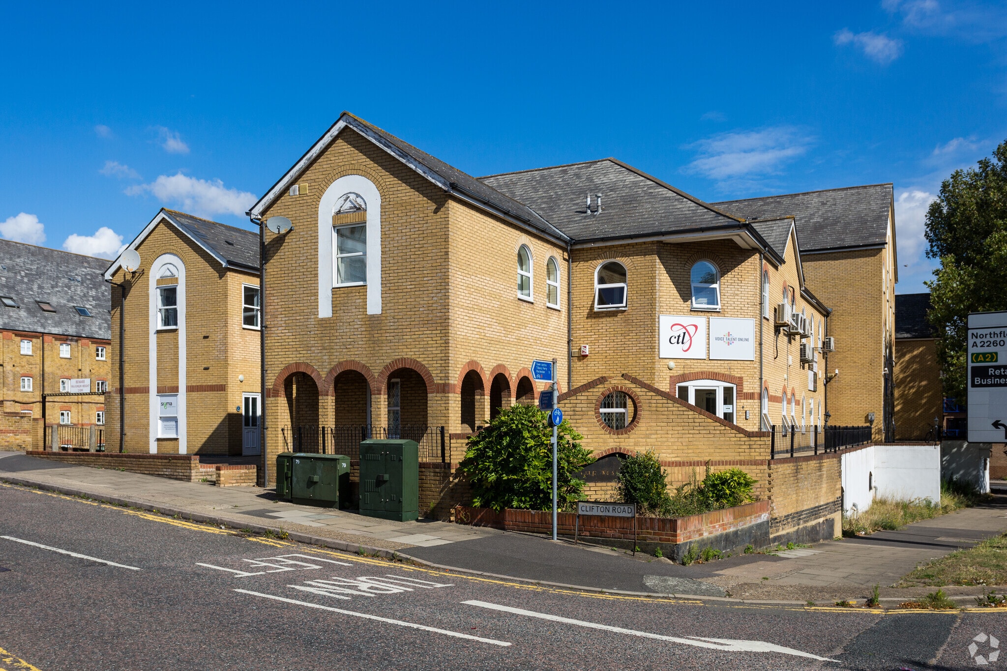 47-58 Bath St, Gravesend for lease Primary Photo- Image 1 of 4