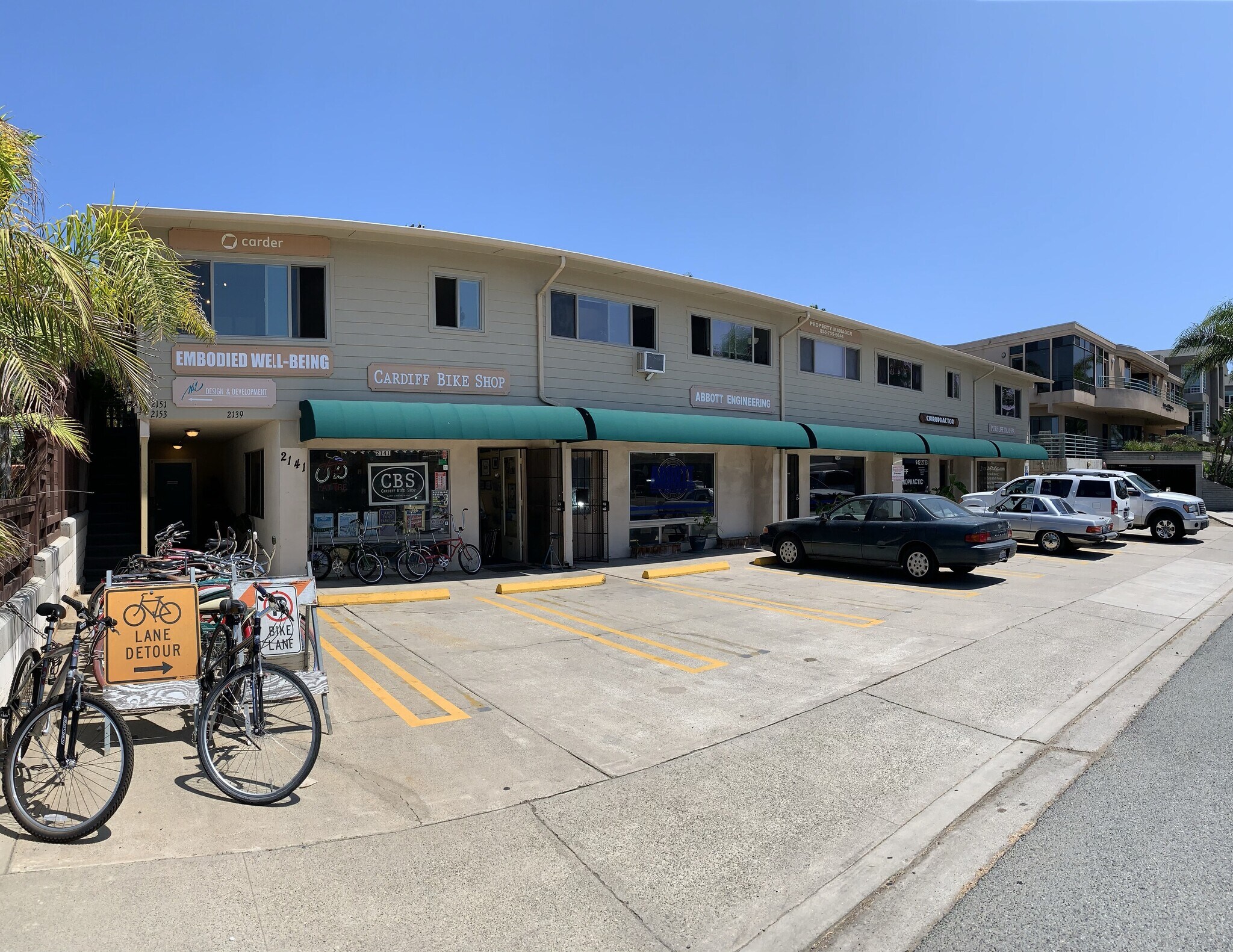 2141-2157 Newcastle Ave, Cardiff By The Sea, CA à louer Photo du bâtiment- Image 1 de 2