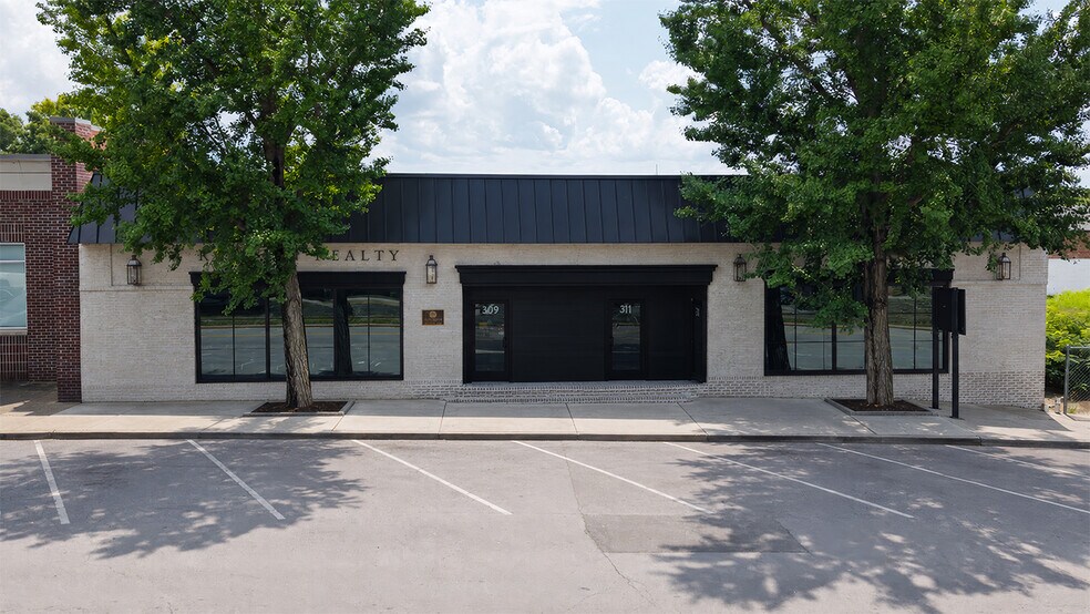 311 Main St, Murfreesboro, TN à louer - Photo du bâtiment - Image 1 de 10