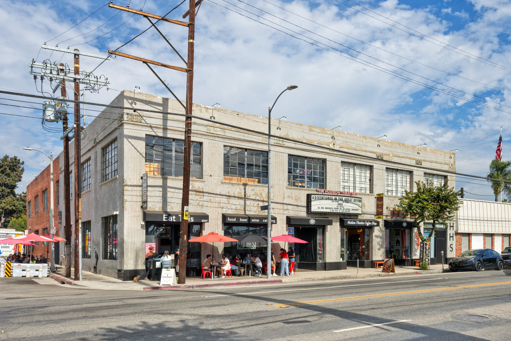 6535-6547 Santa Monica Blvd, Los Angeles, CA à louer Photo du bâtiment- Image 1 de 11