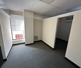 246 Mineola Blvd, Mineola, NY for lease Interior Photo- Image 2 of 4