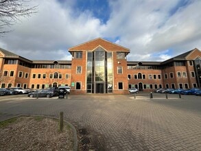 450 Bath Rd, West Drayton for lease Building Photo- Image 1 of 12