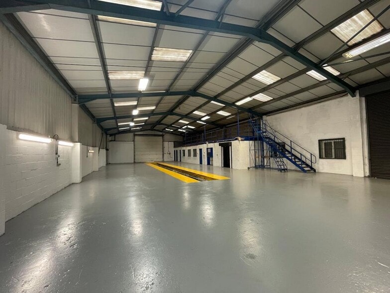 Peacock Vw, Stoke On Trent for lease - Building Photo - Image 2 of 17