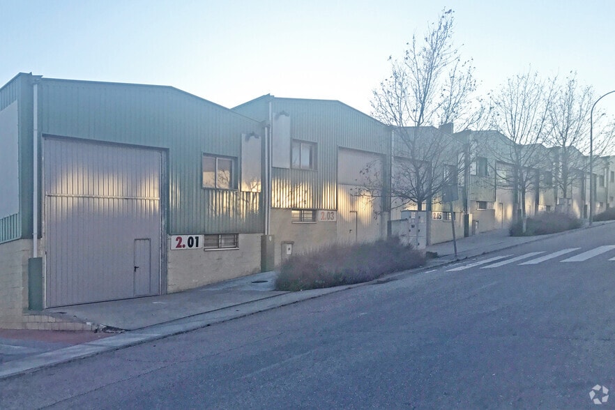 Calle Arroyo de Valmores, 5, Quer, Guadalajara à vendre - Photo du bâtiment - Image 1 de 2