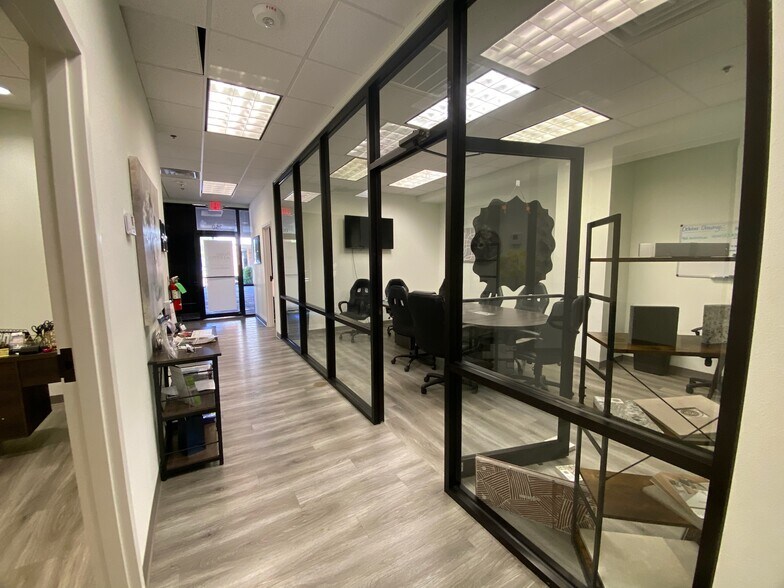 425 Ashley Ridge Blvd, Shreveport, LA à louer - Photo du bâtiment - Image 2 de 25