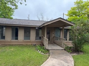 13170 Pond Springs Rd, Austin, TX for lease Building Photo- Image 2 of 12