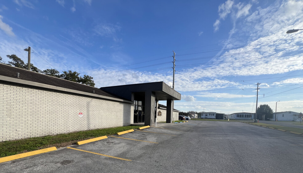 7008 Jason Dr, Zephyrhills, FL for lease - Building Photo - Image 1 of 8