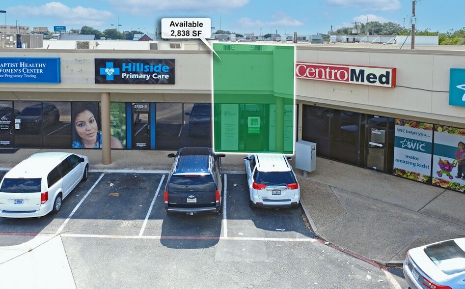 5253-5299 Walzem Rd, San Antonio, TX à louer - Photo du bâtiment - Image 3 de 8