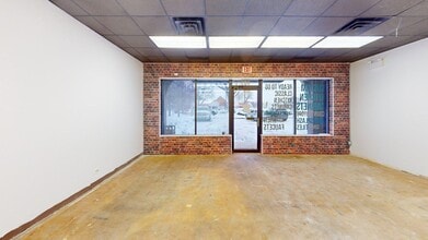 805-815 E Rand Rd, Arlington Heights, IL for lease Interior Photo- Image 1 of 11