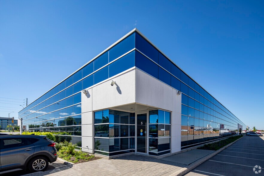 5110 Creekbank Rd, Mississauga, ON à louer - Photo du bâtiment - Image 3 de 4