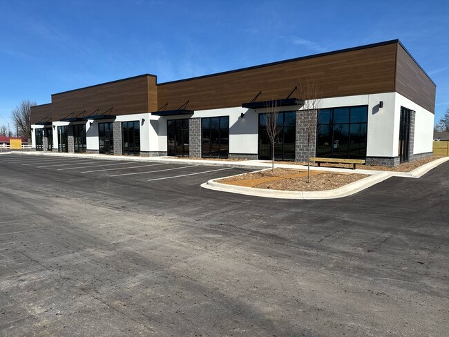 Plus de détails pour 845 White Rd, Springdale, AR - Commerce de détail à vendre