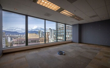 1508 W Broadway, Vancouver, BC à louer Photo intérieure- Image 2 de 28