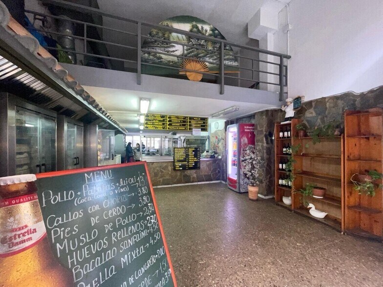 Immeuble residentiel dans Santa Coloma de Gramenet, Barcelona à vendre - Photo intérieure - Image 2 de 2