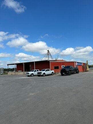 Plus de détails pour 10195 FM 2676, Rio Medina, TX - Industriel à louer