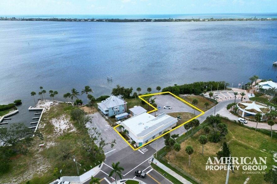 2 Buchans Lndg, Englewood, FL for lease - Building Photo - Image 3 of 6