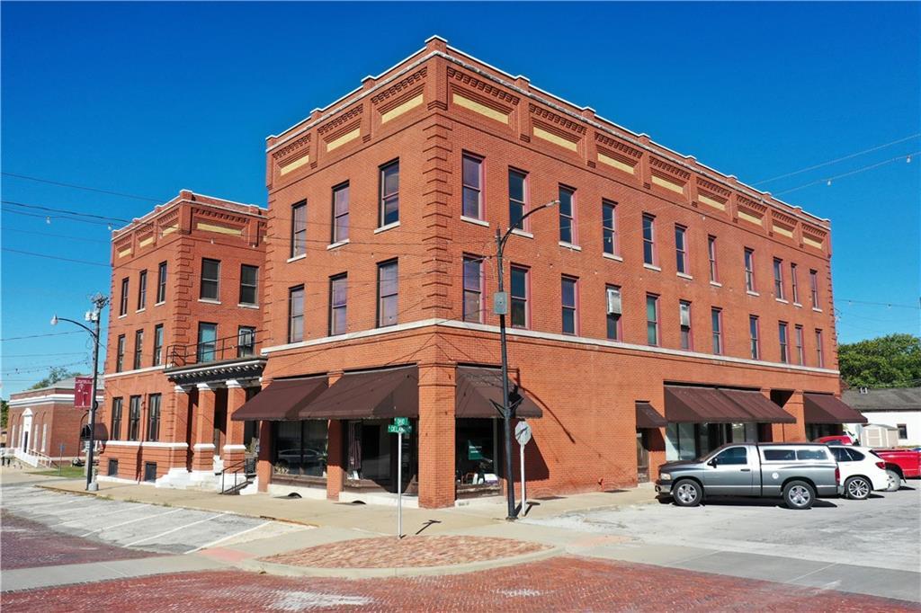 102 W Ohio St, Butler, MO for sale Building Photo- Image 1 of 19