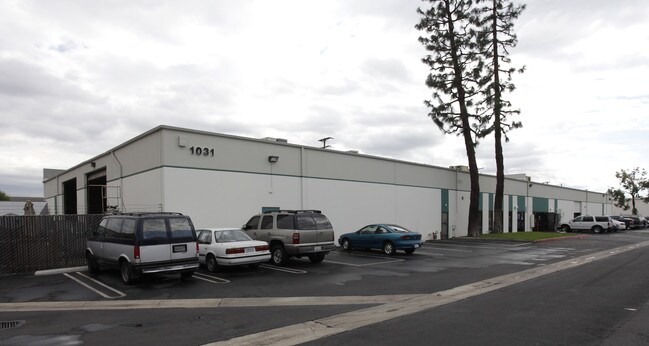 More details for 1031-1035 S Linwood Ave, Santa Ana, CA - Industrial for Lease