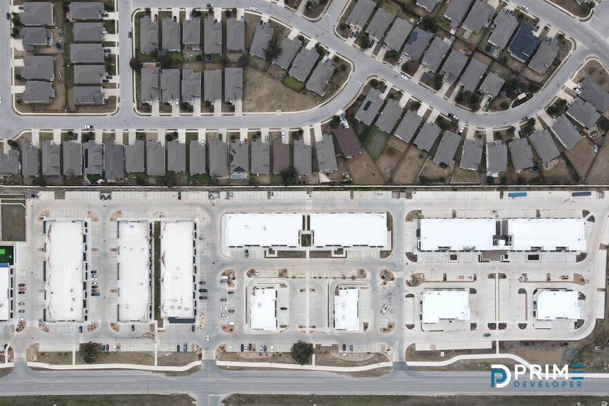 15281 Ronald W Reagan Blvd, Leander, TX à louer - Photo du bâtiment - Image 3 de 18