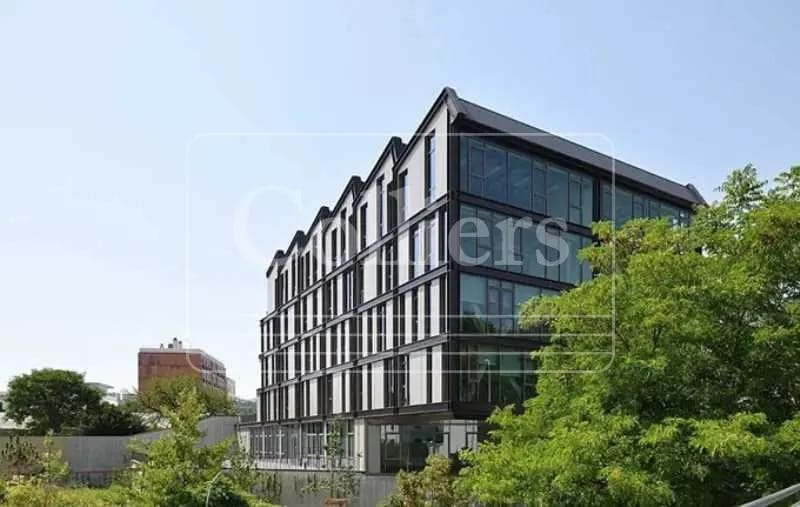1-3 Avenue Sidoine Apollinaire, Lyon for lease - Building Photo - Image 2 of 18