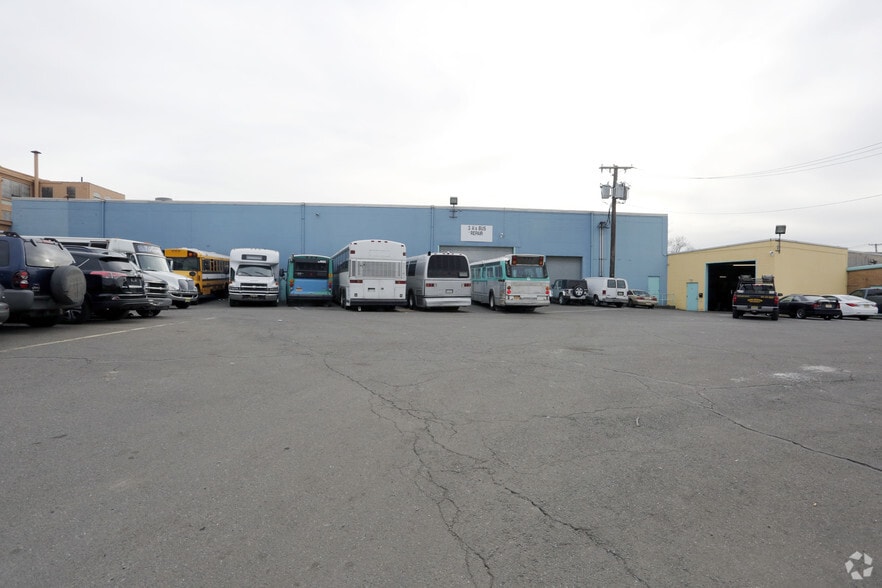 1-29 Lister Ave, Newark, NJ for lease - Building Photo - Image 3 of 5