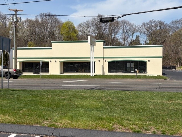 449 Boston Post Rd, Orange, CT for lease Primary Photo- Image 1 of 2