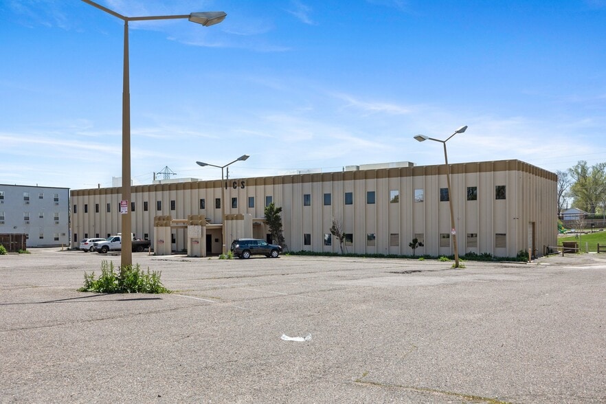 8550 W 14th Ave, Lakewood, CO for sale - Building Photo - Image 1 of 22