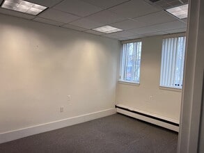 701 Washington St, Newton, MA for lease Interior Photo- Image 1 of 7