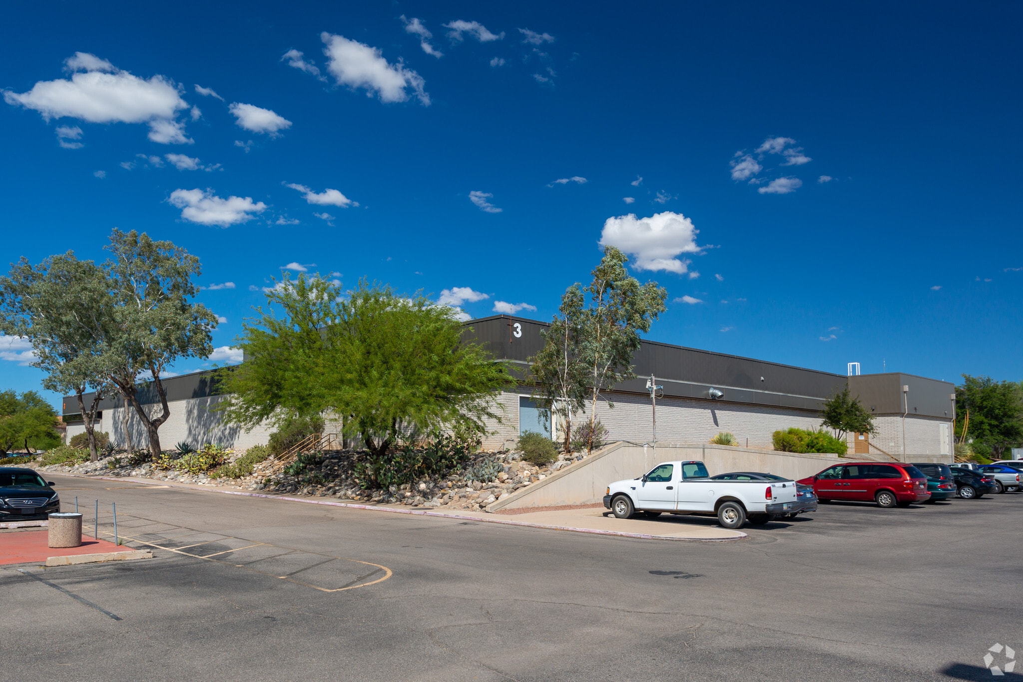 2380 E Medina Rd, Tucson, AZ à vendre Photo principale- Image 1 de 6