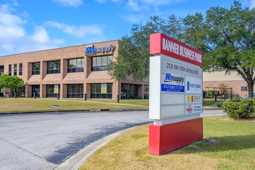 2121 SW 19th Avenue Rd, Ocala, FL à vendre - Photo du bâtiment - Image 3 de 10