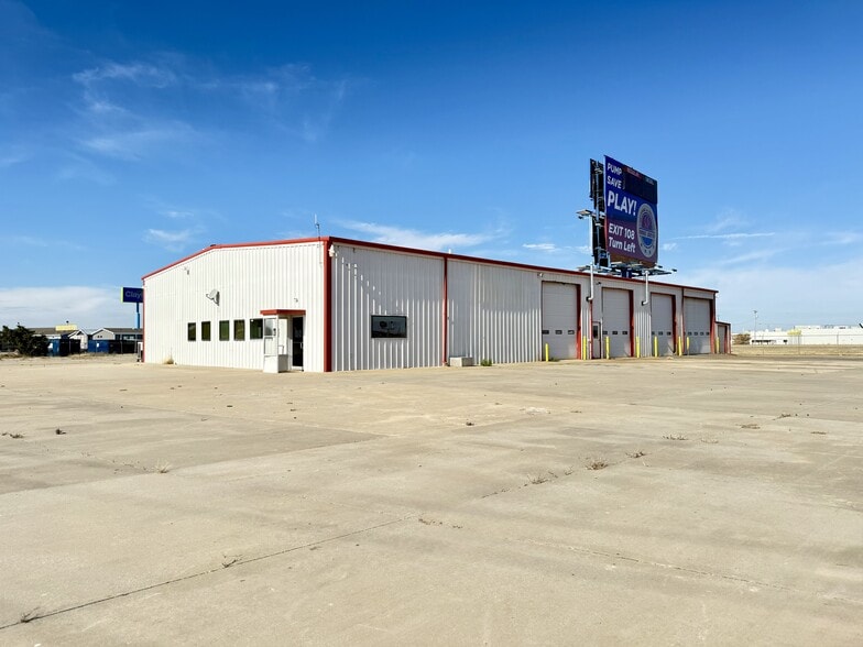1900 SW 27th St, El Reno, OK for lease - Building Photo - Image 1 of 27