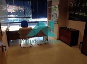 Office in Cáceres, Cáceres for lease Interior Photo- Image 1 of 4