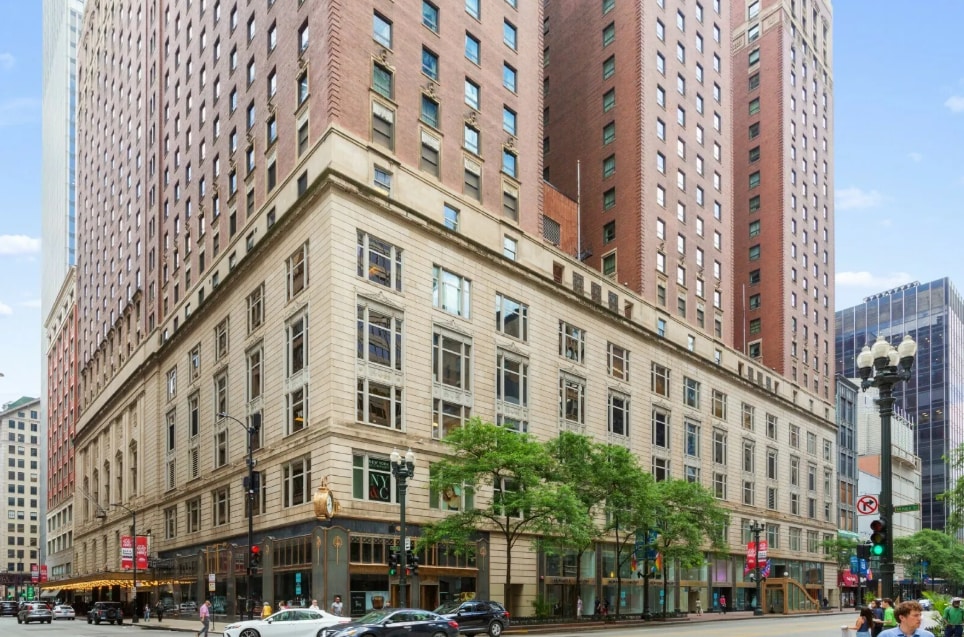 17 E Monroe St, Chicago, IL à vendre Photo principale- Image 1 de 10