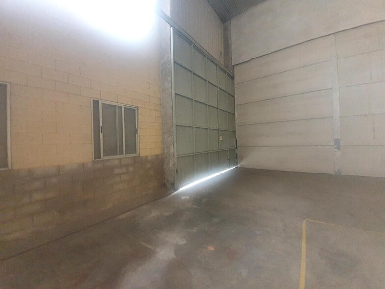 Industrial in Dos Hermanas, Sevilla for lease - Building Photo - Image 2 of 5