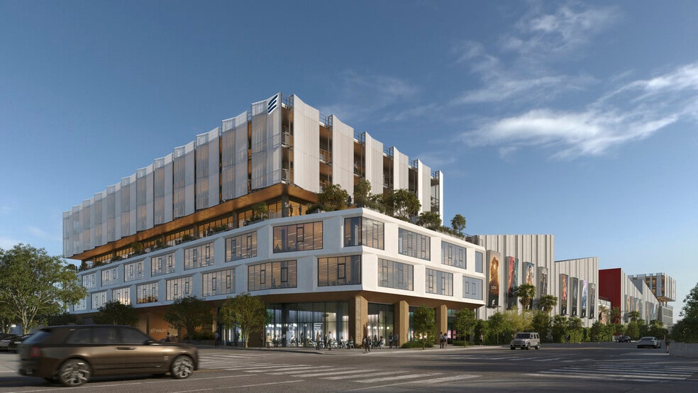 5601 Santa Monica Blvd, Los Angeles, CA for lease - Building Photo - Image 2 of 10