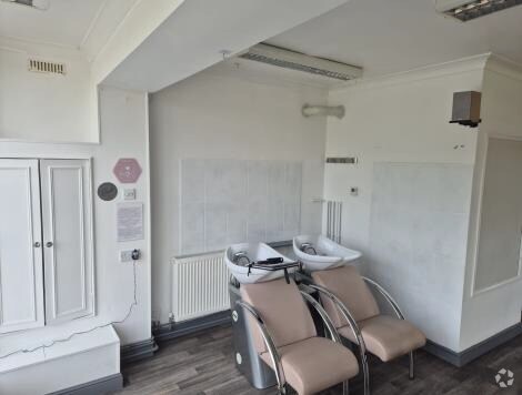 1 Pallance Rd, Cowes à vendre - Photo du bâtiment - Image 3 de 3