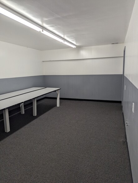 2301-2323 W 190th St, Redondo Beach, CA for lease - Building Photo - Image 3 of 14