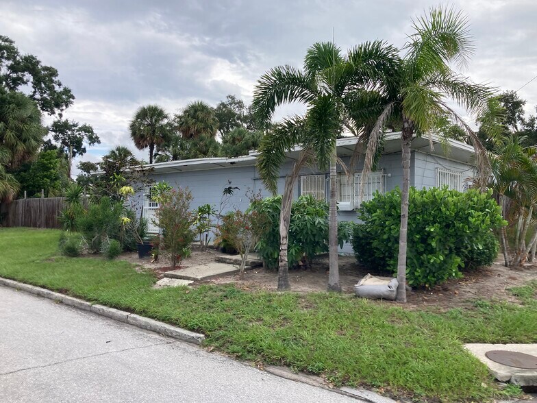 1201 N Rome Ave, Tampa, FL à louer - Photo du bâtiment - Image 3 de 6