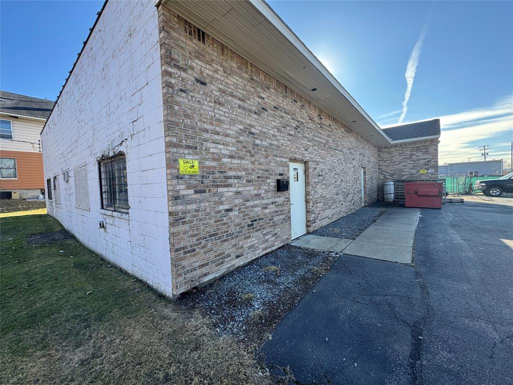 46 Hall St, Binghamton, NY à vendre Photo principale- Image 1 de 13