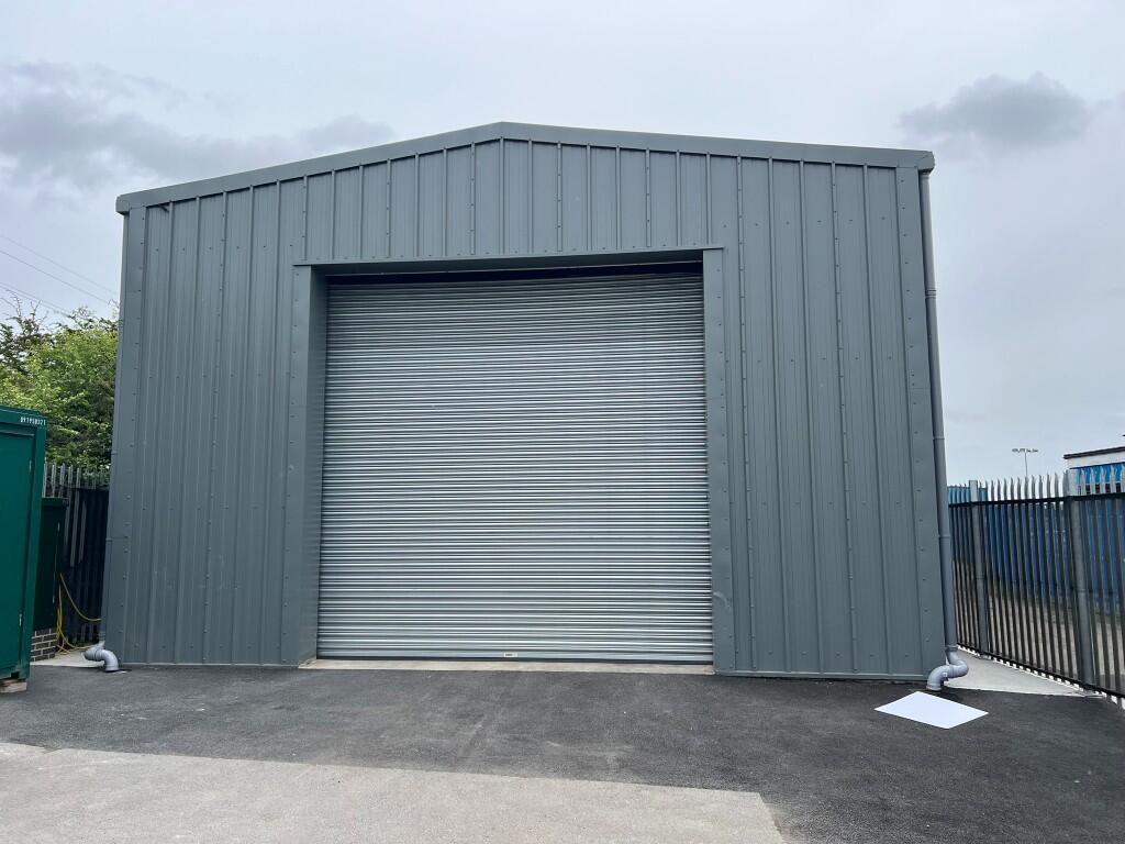 Wharf Rd, Stanford Le Hope à louer Photo principale- Image 1 de 2